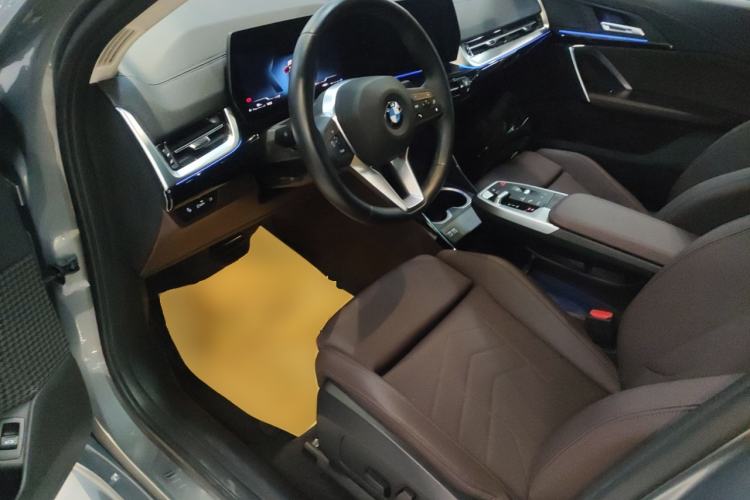 Used BMW X2 2024 sDrive25i M Sport Package Left Front Seat