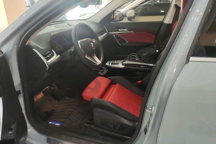 Used BMW X2 2024 sDrive25i M Sport Package Left Front Seat