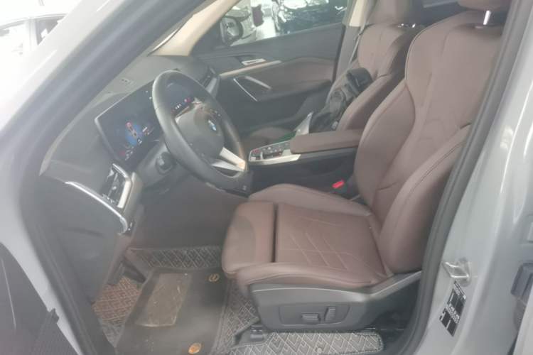 Used BMW X2 2024 sDrive25i M Sport Package Left Front Seat