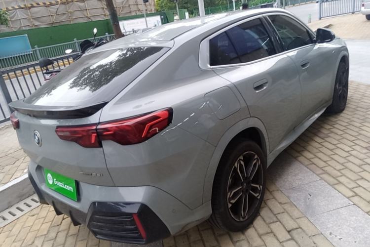 Used BMW X2 2024 sDrive25i M Sport Package Rear Right 45 Deg