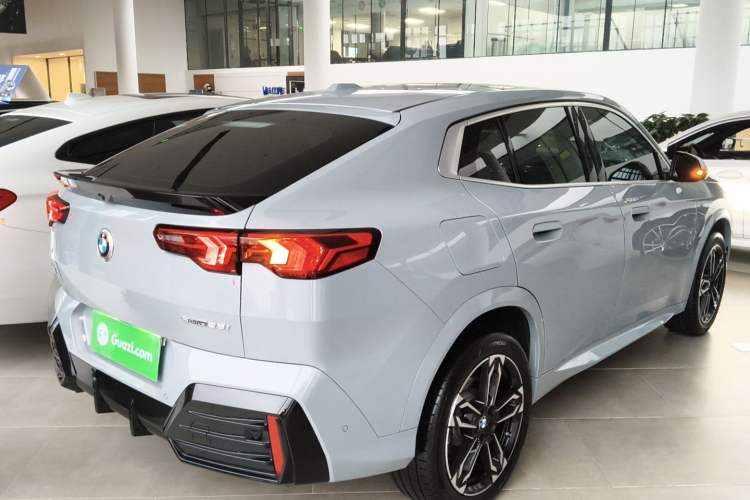Used BMW X2 2024 sDrive25i M Sport Package Rear Right 45 Deg