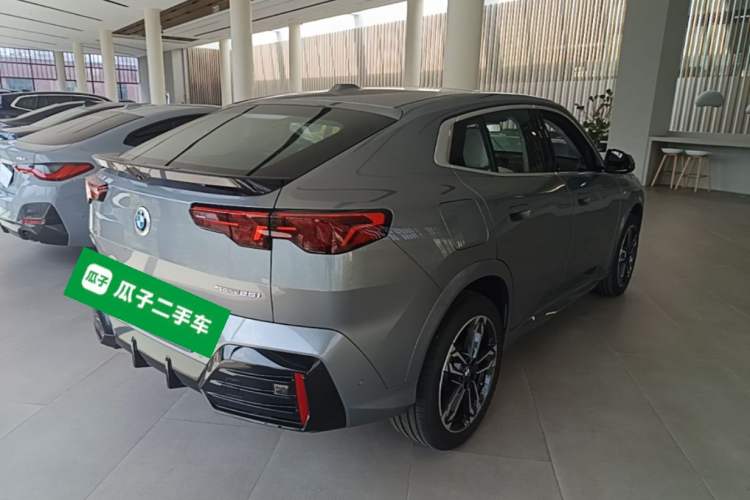 Used BMW X2 2024 sDrive25i M Sport Package Rear Right 45 Deg