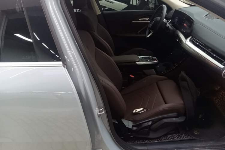 Used BMW X2 2024 sDrive25i M Sport Package Right Front Seat