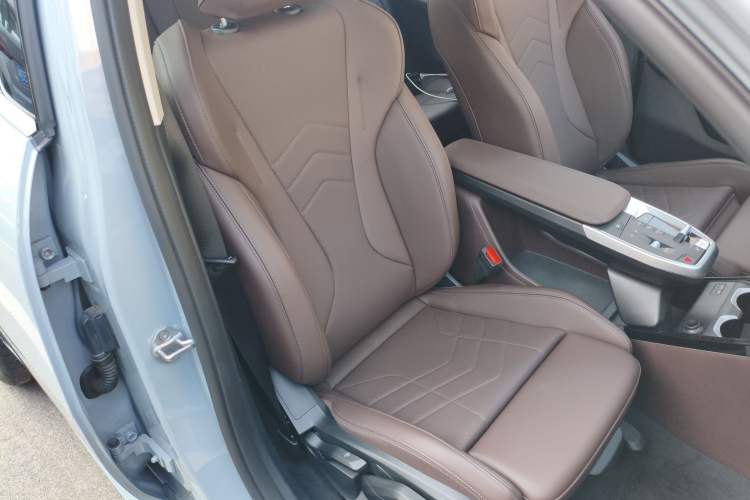 Used BMW X2 2024 sDrive25i M Sport Package Right Front Seat