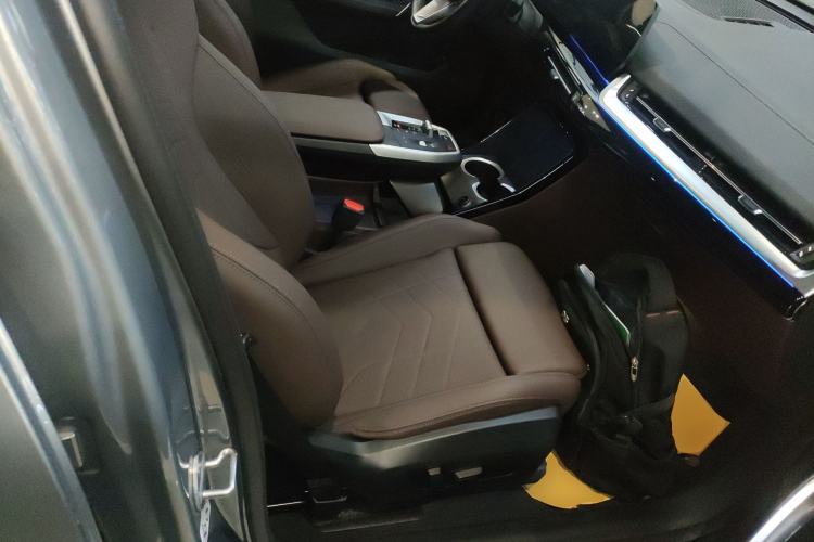 Used BMW X2 2024 sDrive25i M Sport Package Right Front Seat