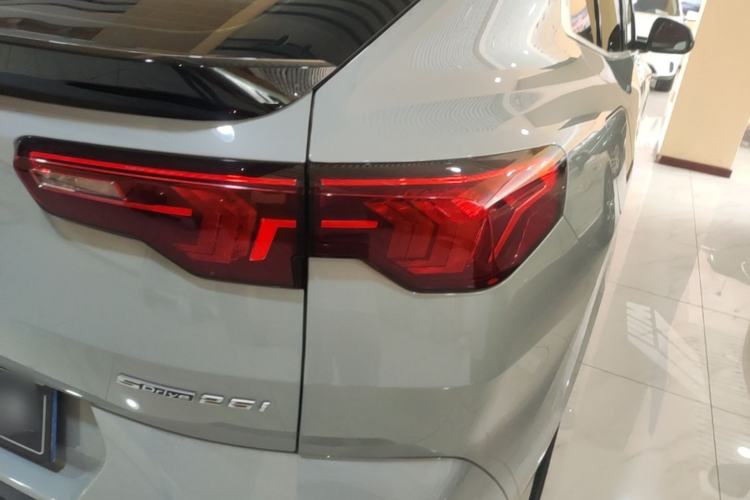 Used BMW X2 2024 sDrive25i M Sport Package Right Rear Taillight