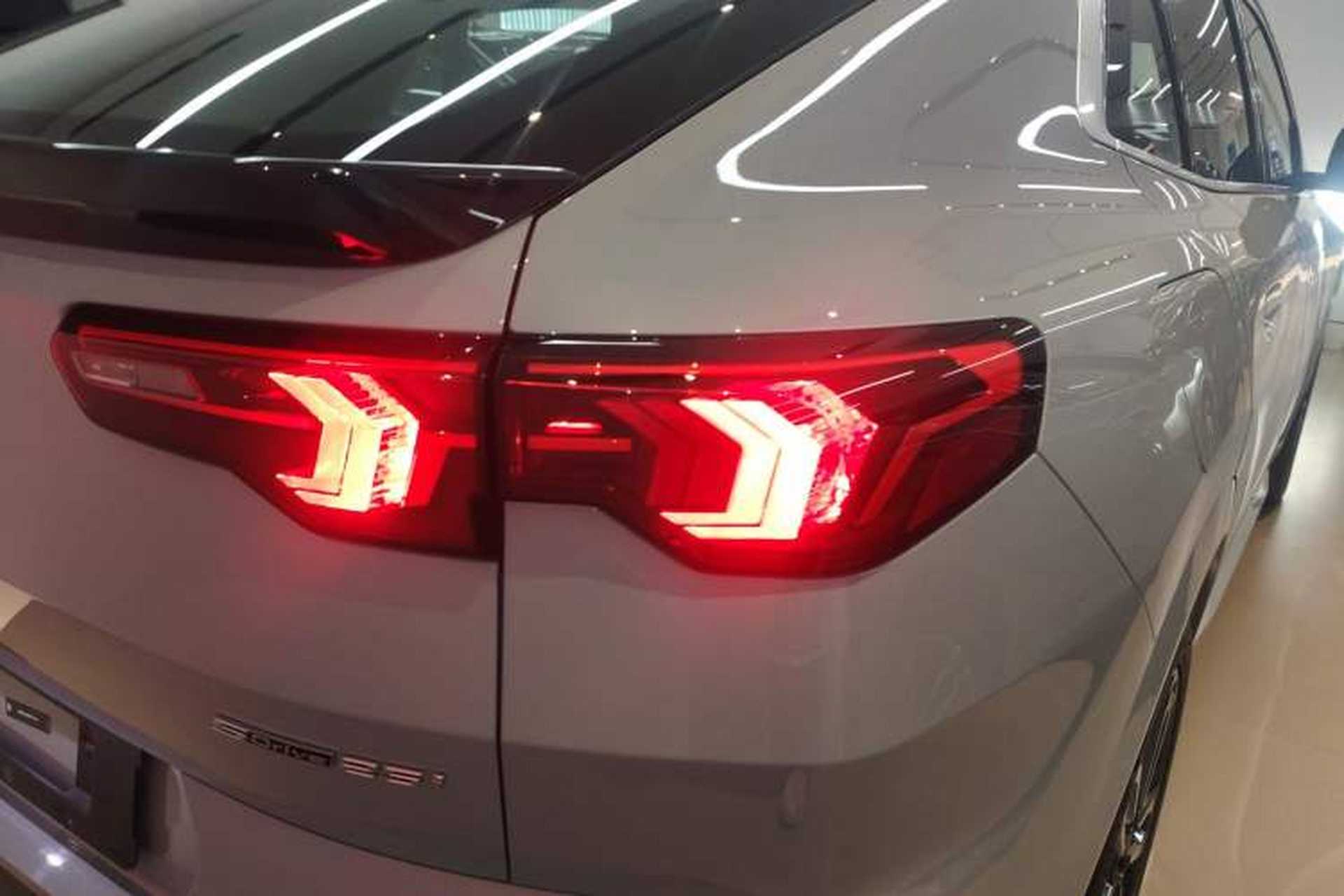 Used BMW X2 2024 sDrive25i M Sport Package Right Rear Taillight