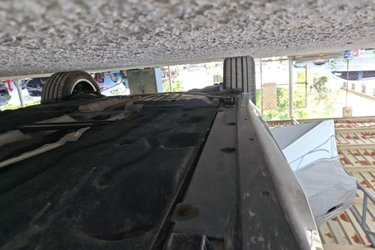 Used BMW X2 2024 sDrive25i M Sport Package Right Side Sill