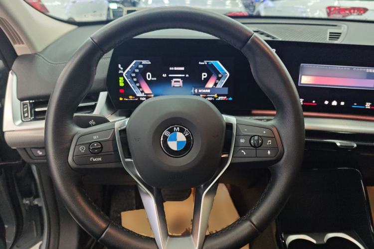 Used BMW X2 2024 sDrive25i M Sport Package Steering Wheel