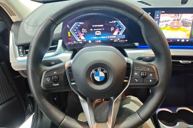 Used BMW X2 2024 sDrive25i M Sport Package Steering Wheel