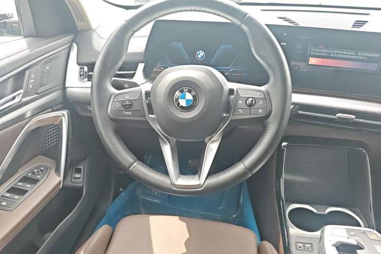 Used BMW X2 2024 sDrive25i M Sport Package Steering Wheel