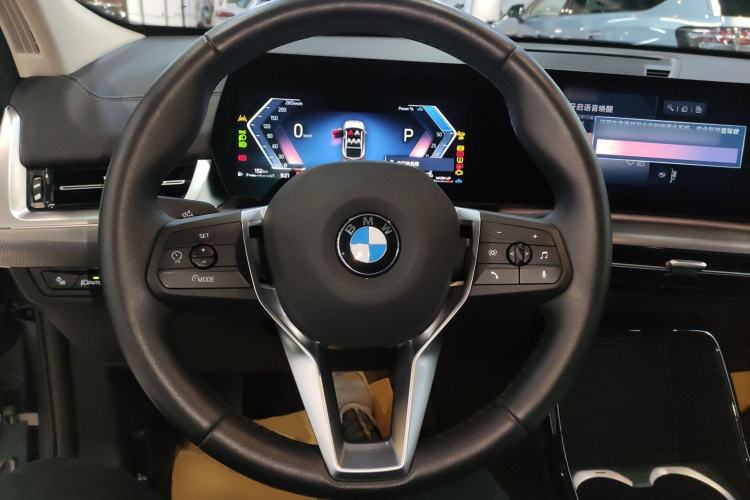 Used BMW X2 2024 sDrive25i M Sport Package Steering Wheel