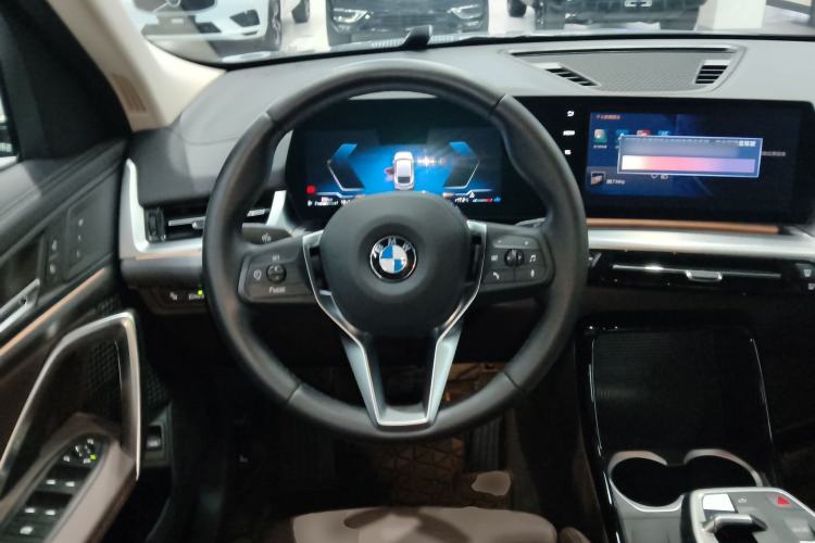 Used BMW X2 2024 sDrive25i M Sport Package Steering Wheel