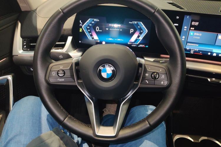 Used BMW X2 2024 sDrive25i M Sport Package Steering Wheel