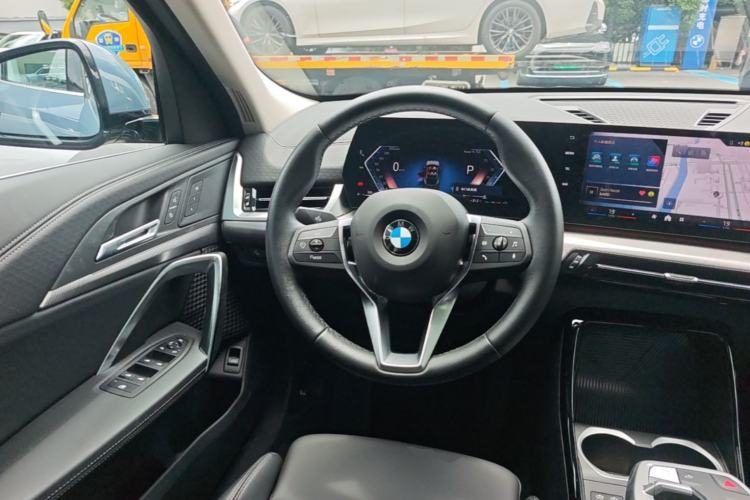 Used BMW X2 2024 sDrive25i M Sport Package Steering Wheel