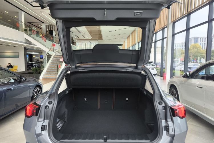 Used BMW X2 2024 sDrive25i M Sport Package Trunk
