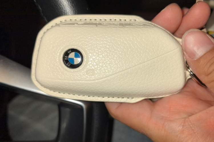 Used BMW X2 2024 sDrive25i M Sport Package Vehicle Key