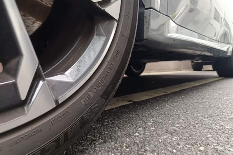 Used BMW X2 2024 sDrive25i M Sport Package Chassis Front Left