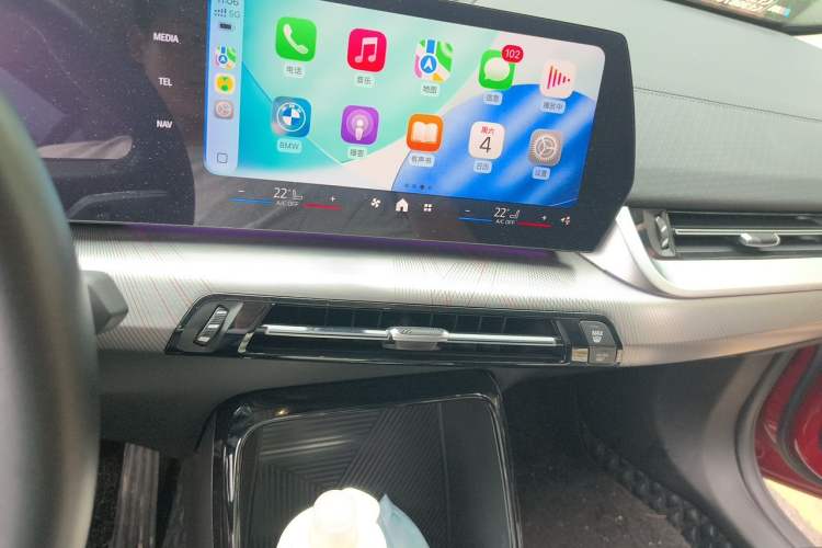 Used BMW X2 2024 sDrive25i M Sport Package Audio And AC Panel