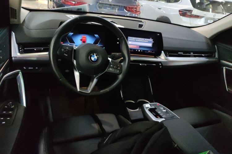 Used BMW X2 2024 sDrive25i M Sport Package Center Console