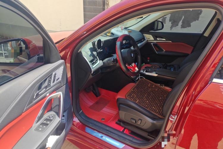 Used BMW X2 2024 sDrive25i M Sport Package Driver Seat