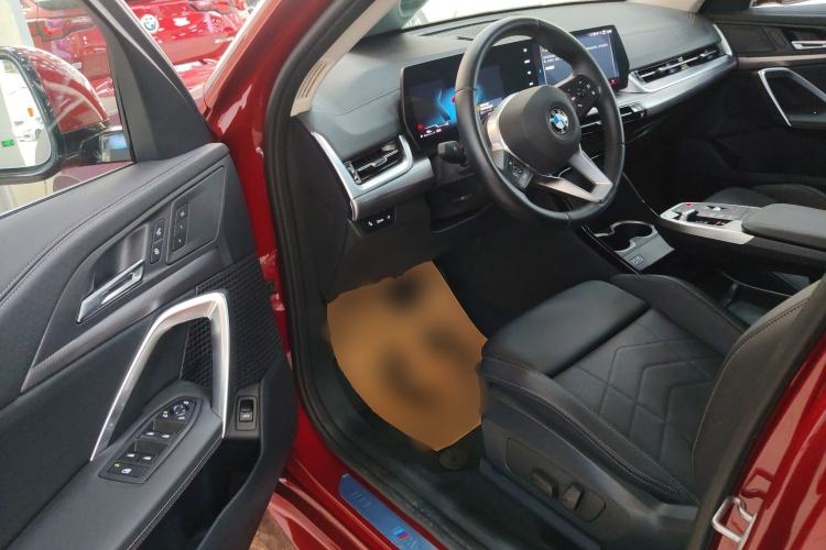 Used BMW X2 2024 sDrive25i M Sport Package Driver Seat