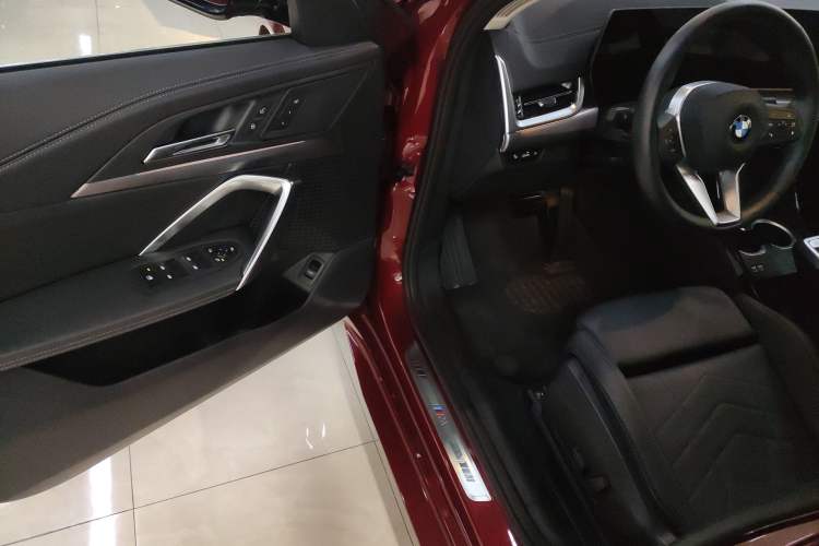 Used BMW X2 2024 sDrive25i M Sport Package Driver Seat