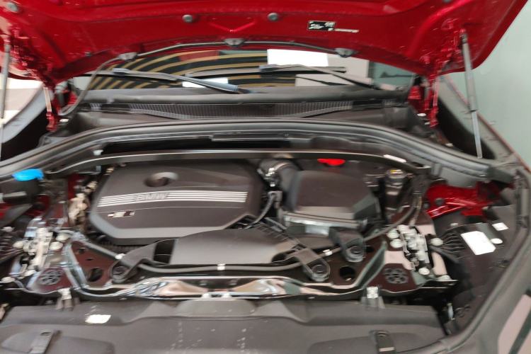 Used BMW X2 2024 sDrive25i M Sport Package Engine Bay