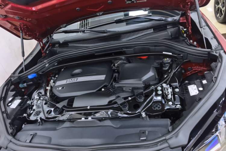 Used BMW X2 2024 sDrive25i M Sport Package Engine Bay