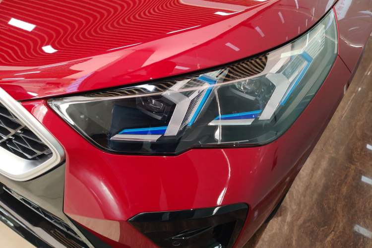 Used BMW X2 2024 sDrive25i M Sport Package Left Front Headlight