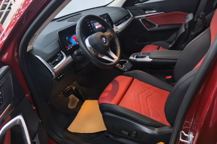 Used BMW X2 2024 sDrive25i M Sport Package Left Front Seat