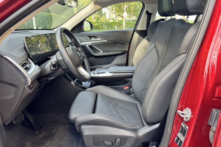 Used BMW X2 2024 sDrive25i M Sport Package Left Front Seat