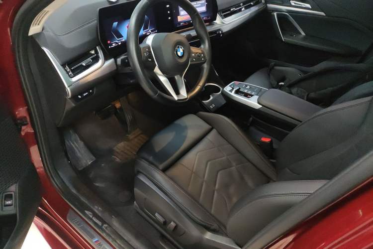 Used BMW X2 2024 sDrive25i M Sport Package Left Front Seat