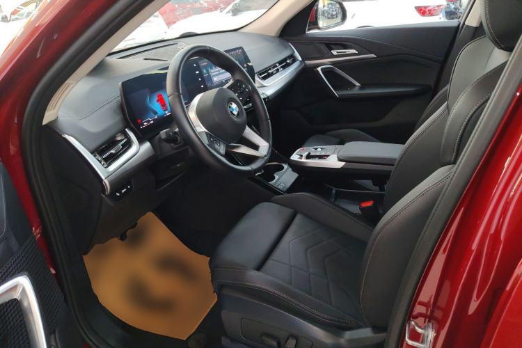 Used BMW X2 2024 sDrive25i M Sport Package Left Front Seat