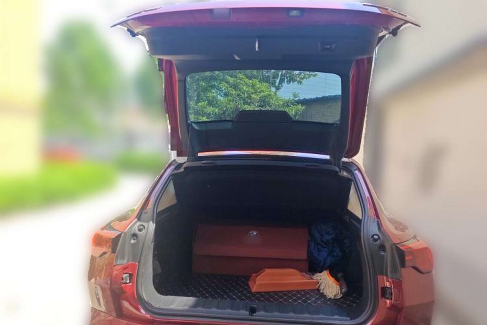 Used BMW X2 2024 sDrive25i M Sport Package Trunk