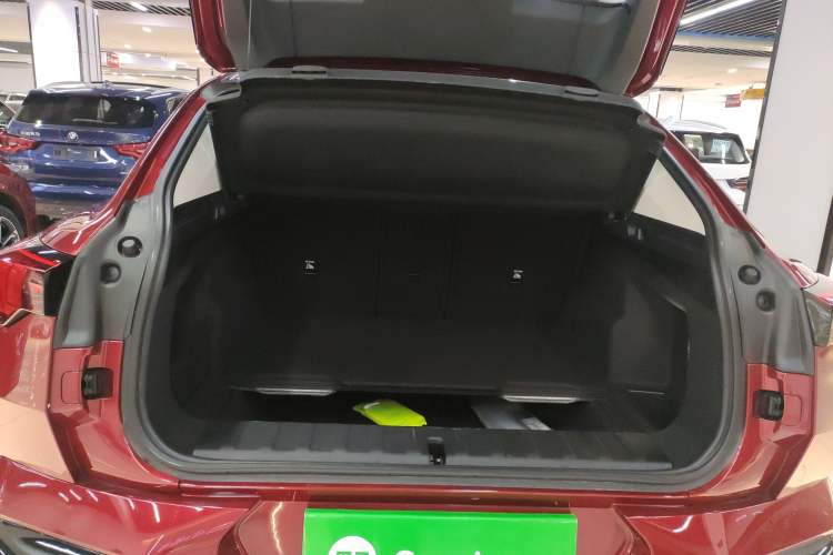 Used BMW X2 2024 sDrive25i M Sport Package Trunk