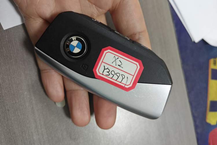 Used BMW X2 2024 sDrive25i M Sport Package Vehicle Key