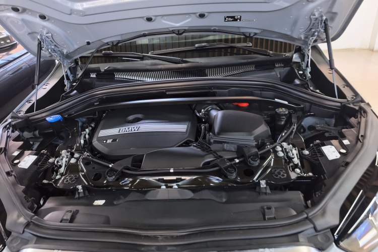 Used BMW X2 2024 sDrive25i M Sport Package Engine Bay