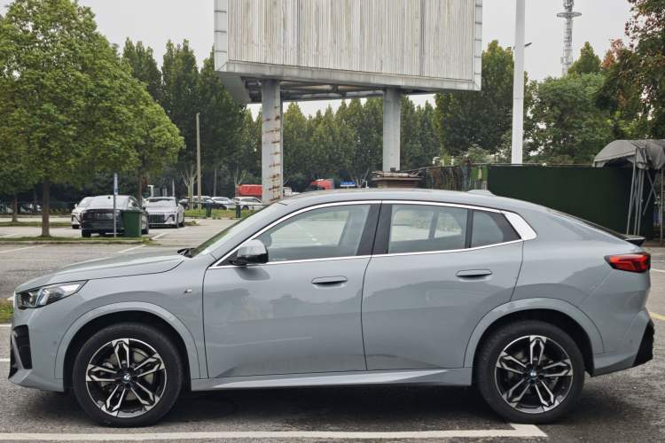 Used BMW X2 2024 sDrive25i M Sport Package Exterior 3