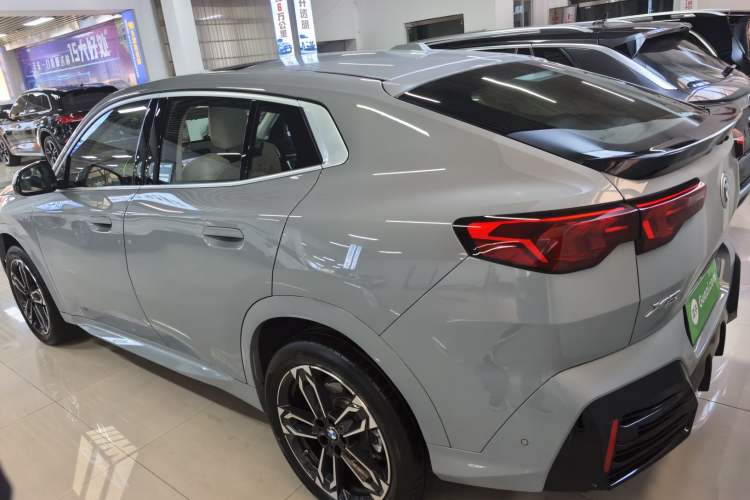 Used BMW X2 2024 sDrive25i M Sport Package Exterior 3