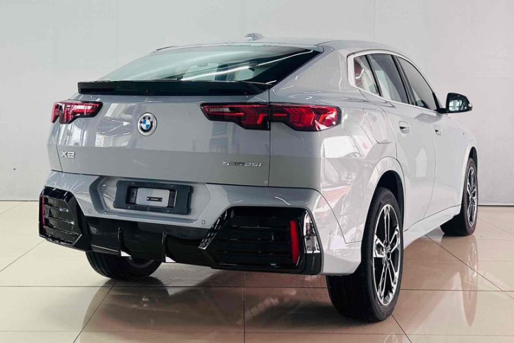 Used BMW X2 2024 sDrive25i M Sport Package Exterior 5