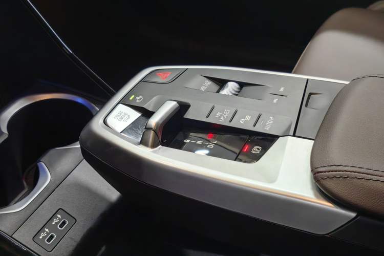 Used BMW X2 2024 sDrive25i M Sport Package Interior 1