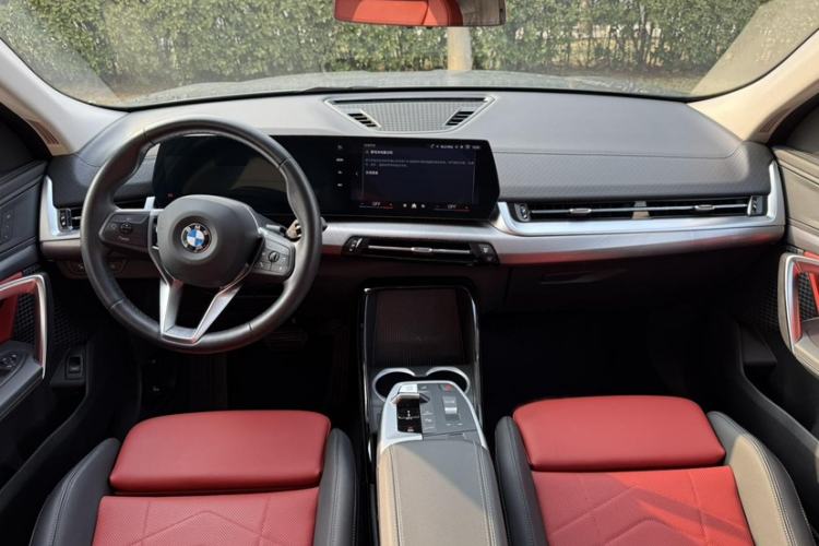 Used BMW X2 2024 sDrive25i M Sport Package Interior 1