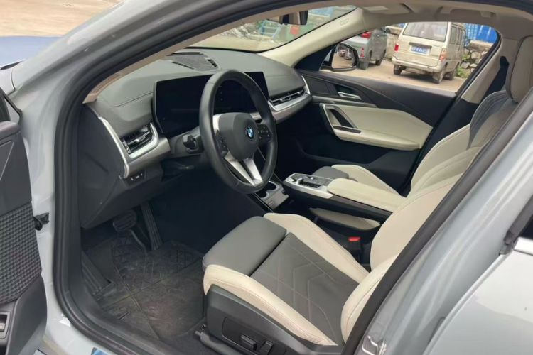 Used BMW X2 2024 sDrive25i M Sport Package Interior 2
