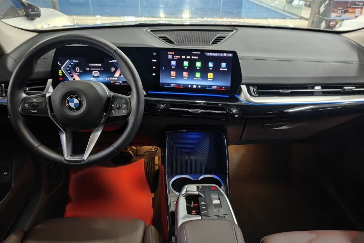 Used BMW X2 2024 sDrive25i M Sport Package Interior 3