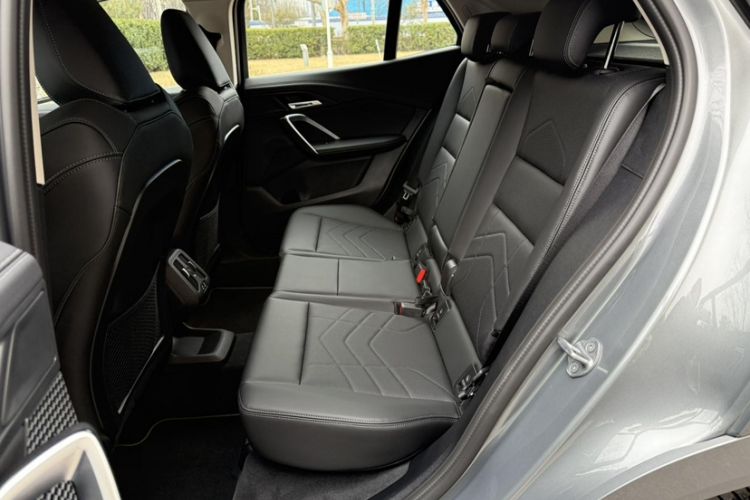 Used BMW X2 2024 sDrive25i M Sport Package Interior 6