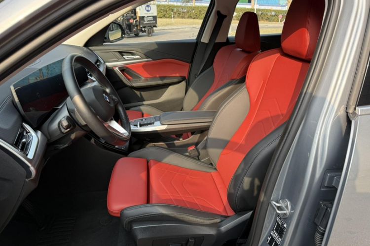 Used BMW X2 2024 sDrive25i M Sport Package Left Front Seat
