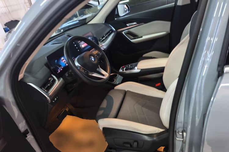 Used BMW X2 2024 sDrive25i M Sport Package Left Front Seat