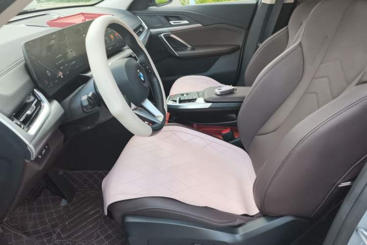 Used BMW X2 2024 sDrive25i M Sport Package Left Front Seat