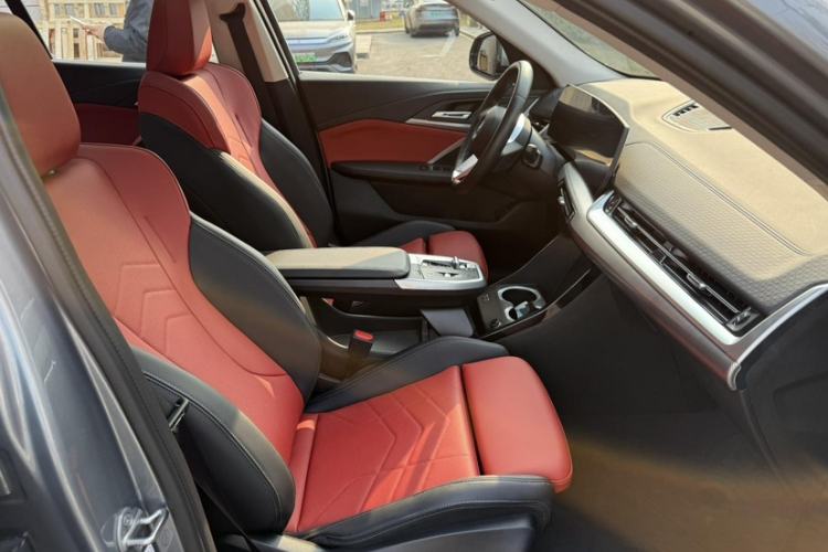 Used BMW X2 2024 sDrive25i M Sport Package Right Front Seat